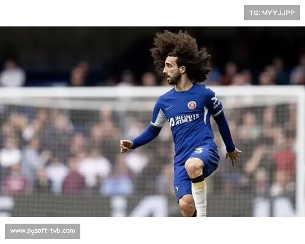 杜埃赛后谈团队配合，巴黎更衣室凝聚力支撑战术演化